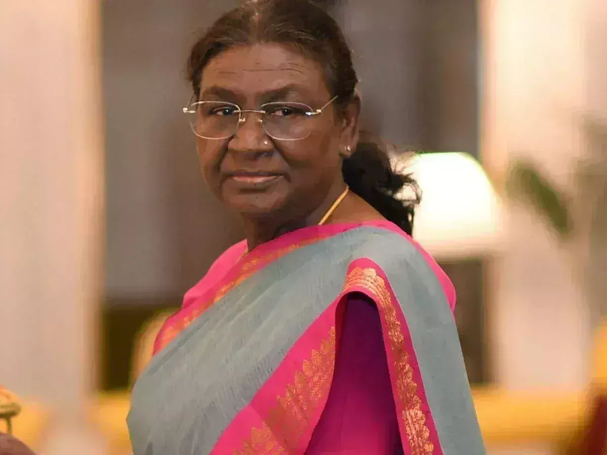 राष्ट्रपति 10 फरवरी को प्रयागराज में रहेंगी पांच घंटे राष्ट्रपति 10 फरवरी को प्रयागराज में रहेंगी पांच घंटे