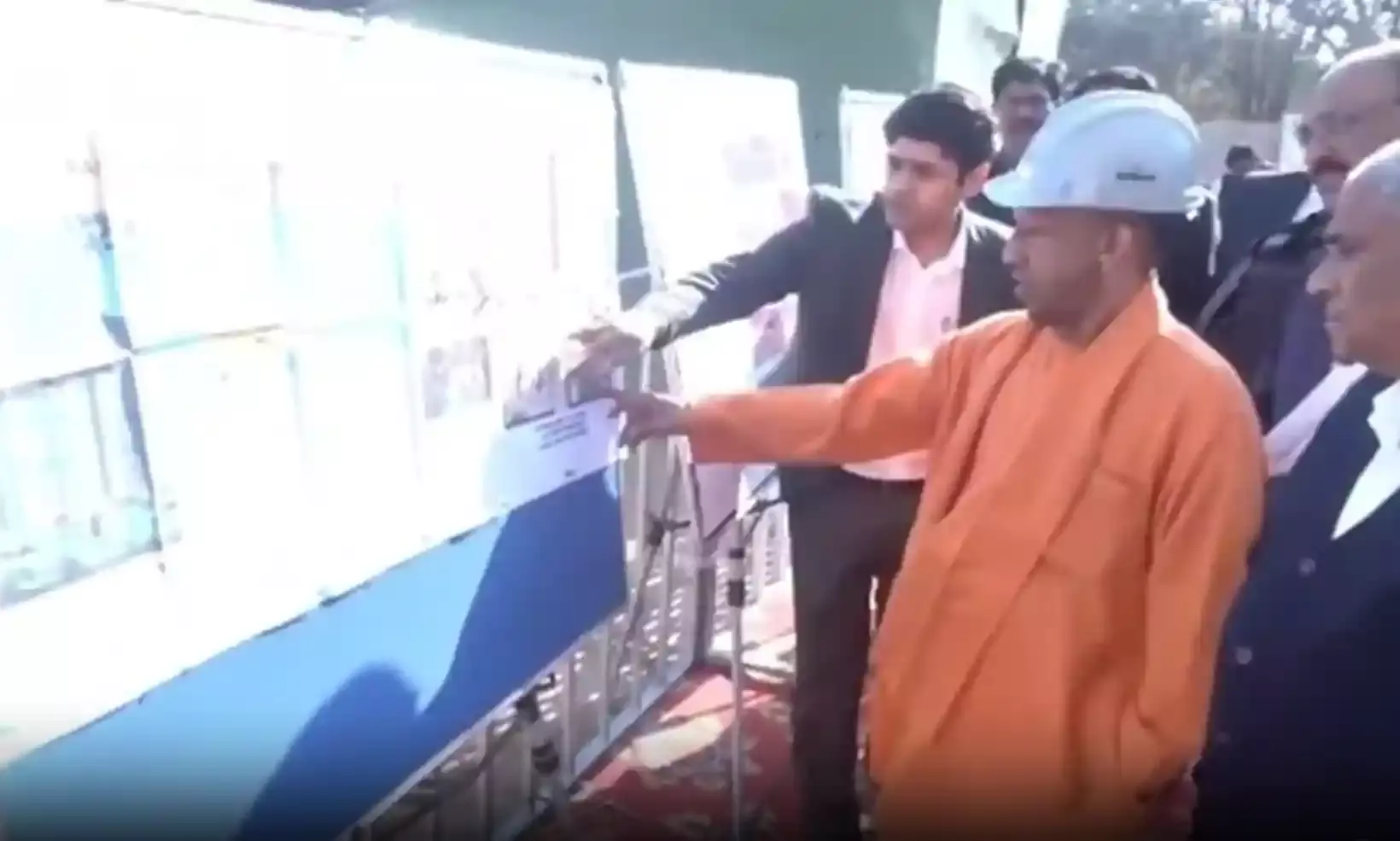 рд╕реАрдПрдо рдпреЛрдЧреА рдиреЗ 103 рдХрд░реЛрдбрд╝ рд░реБрдкрдП рдХреА рд╡рд┐рдХрд╛рд╕ рдкрд░рд┐рдпреЛрдЬрдирд╛рдУрдВ рдХрд╛ рдХрд┐рдпрд╛ рд╢рд┐рд▓рд╛рдиреНрдпрд╛рд╕ рд╕реАрдПрдо рдпреЛрдЧреА рдиреЗ 103 рдХрд░реЛрдбрд╝ рд░реБрдкрдП рдХреА рд╡рд┐рдХрд╛рд╕ рдкрд░рд┐рдпреЛрдЬрдирд╛рдУрдВ рдХрд╛ рдХрд┐рдпрд╛ рд╢рд┐рд▓рд╛рдиреНрдпрд╛рд╕