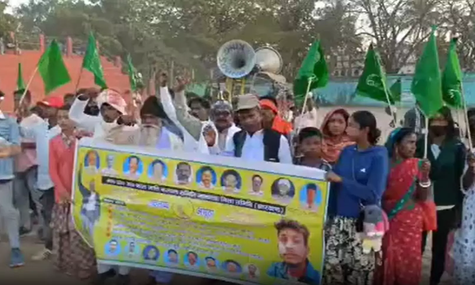 कोल समुदाय को अनुसूचित जनजाति का दर्जा देने की मांग कोल समुदाय को अनुसूचित जनजाति का दर्जा देने की मांग