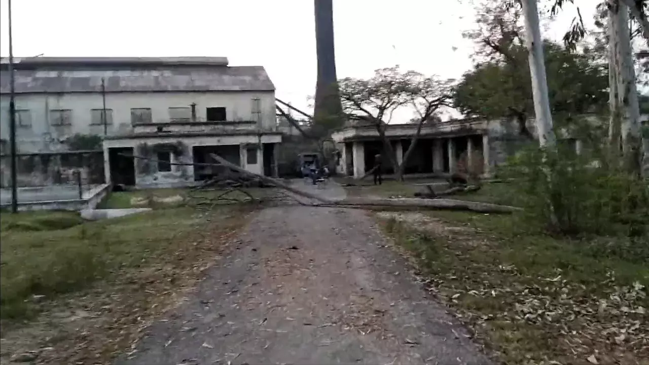 बहुचर्चित चीनी मिल घोटाले में ED ने जब्त की 995.75 करोड़ रुपये की संपत्ति बहुचर्चित चीनी मिल घोटाले में ED ने जब्त की 995.75 करोड़ रुपये की संपत्ति