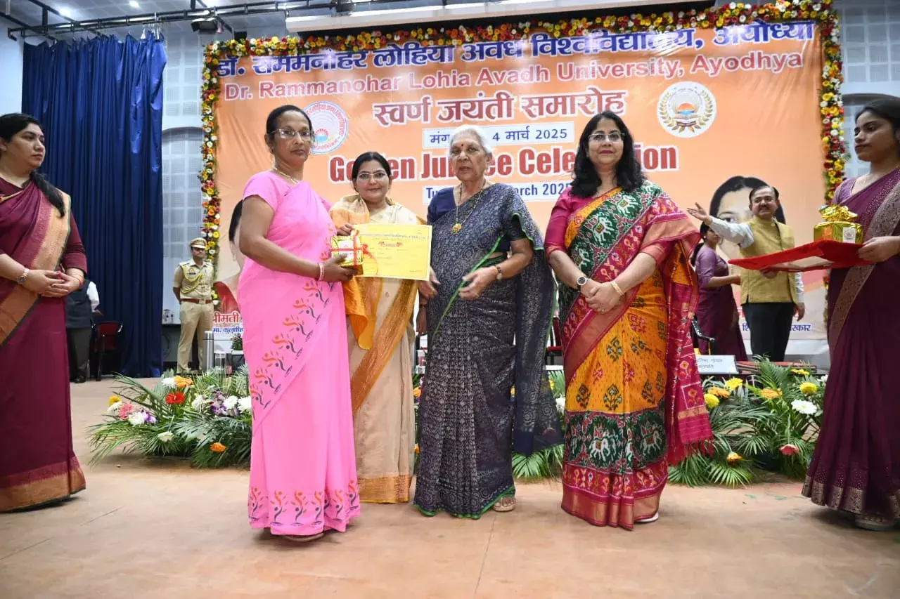 गुणवत्तापरक शिक्षा व संस्कारों को ग्रहण कराने का कार्य शिक्षकों काः राज्यपाल गुणवत्तापरक शिक्षा व संस्कारों को ग्रहण कराने का कार्य शिक्षकों काः राज्यपाल