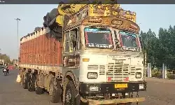 Bharatpur : ट्रक से 315 किलो गांजा जब्त, ट्रक में रबर के बीच छुपाया हुआ था गांजा Bharatpur : ट्रक से 315 किलो गांजा जब्त, ट्रक में रबर के बीच छुपाया हुआ था गांजा