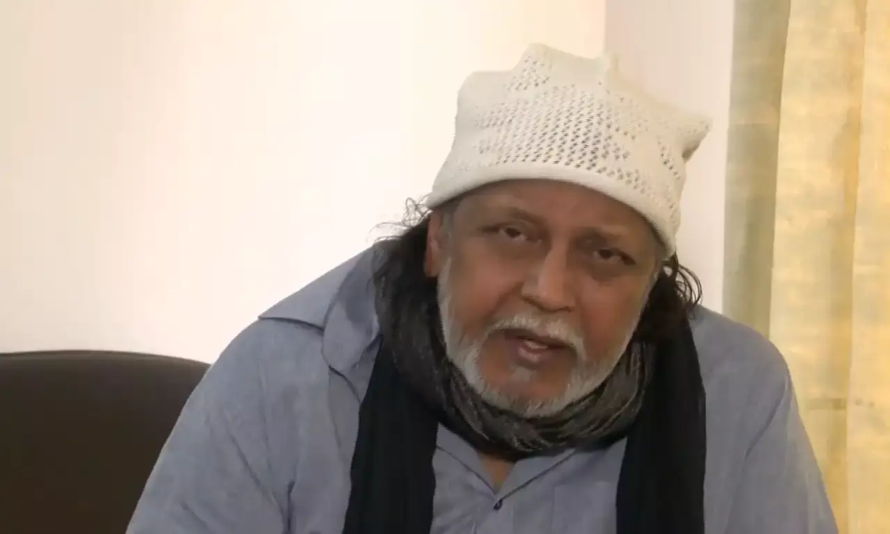 WAVES समिट: मिथुन चक्रवर्ती ने की जमकर तारीफ WAVES समिट: मिथुन चक्रवर्ती ने की जमकर तारीफ