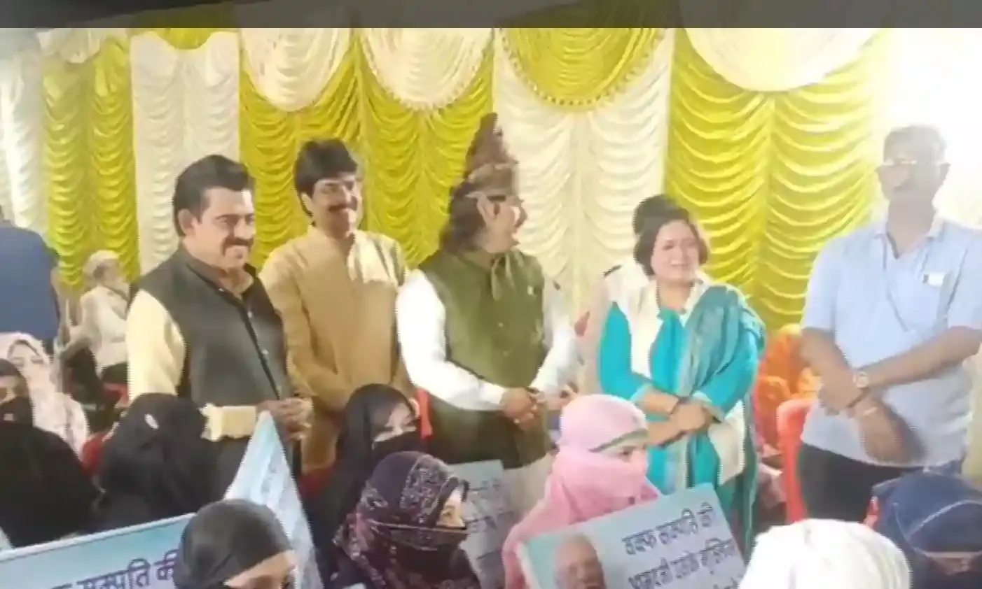 इंदौर में वक्फ बोर्ड संशोधन कानून के समर्थन में भव्य आयोजन