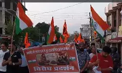 पहलगाम नरसंहार: कांगड़ा में भी फूटा गुस्सा, कैंडल मार्च और पाकिस्तान के फूंके पुतले