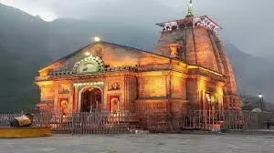 केदारनाथ और यमुनोत्री धाम के पैदल मार्गों पर चार हजार तीन सौ से अधिक घोड़ा-खच्चर संचालक तीर्थयात्रियों की सेवा में तैनात रहेंगे