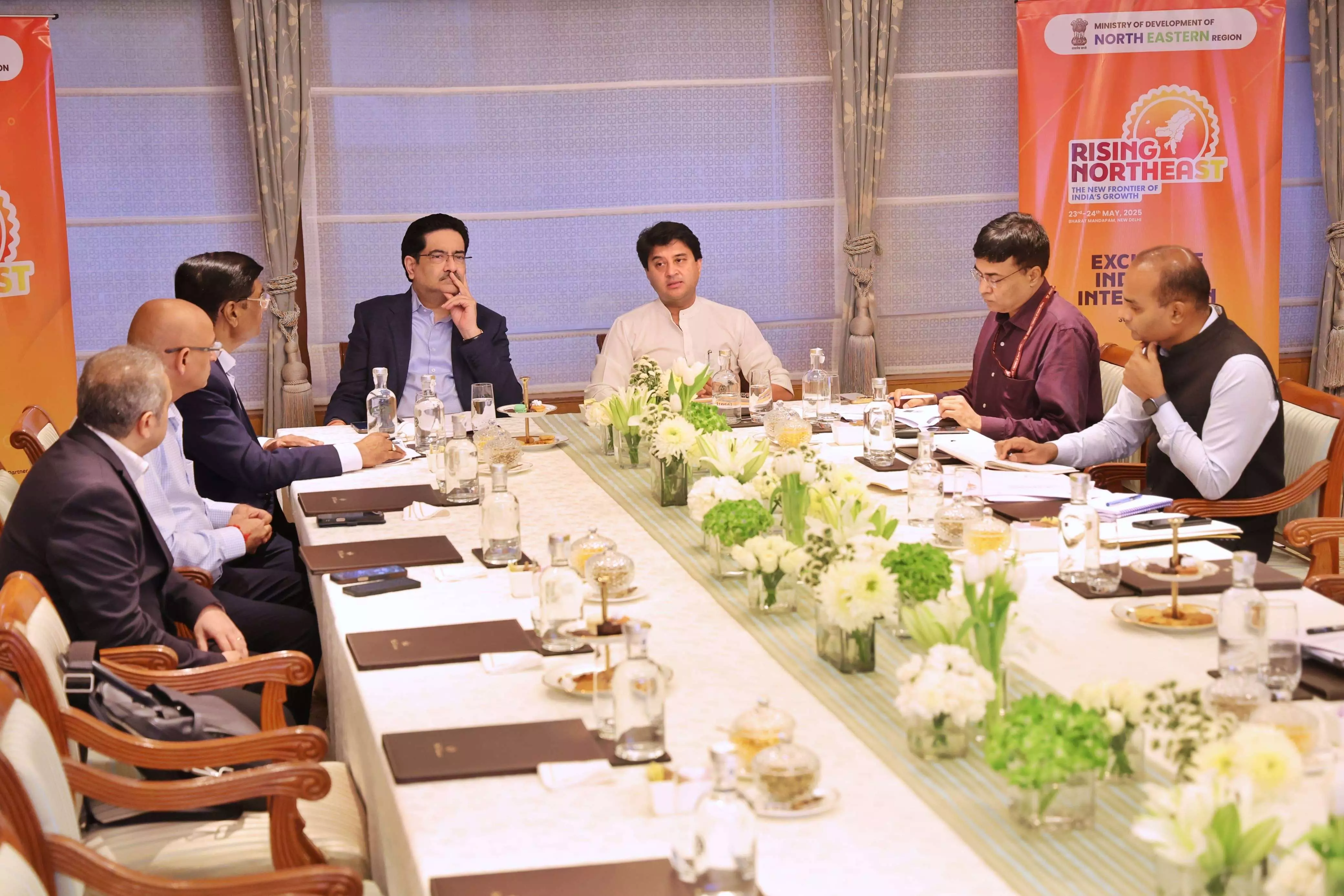 Union Minister Shri Jyotiraditya Scindia Holds Investor Interactions in Mumbai; Ambani, Birla, Tata Express Interest in Northeast Region Union Minister Shri Jyotiraditya Scindia Holds Investor Interactions in Mumbai; Ambani, Birla, Tata Express Interest in Northeast Region