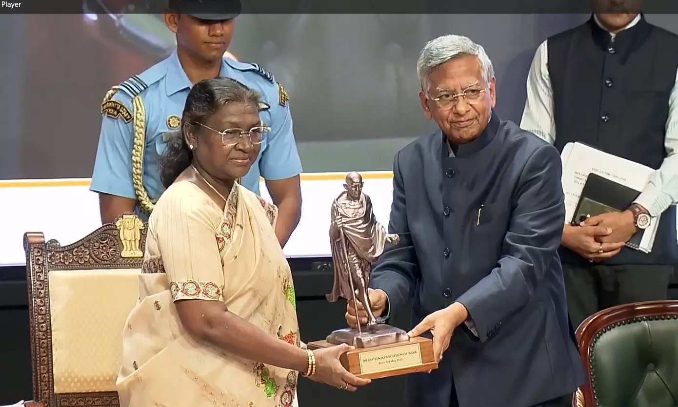 दिल्ली: भारतीय मध्यस्थता संघ का शुभारंभ, राष्ट्रपति मुर्मु ने किया उद्घाटन दिल्ली: भारतीय मध्यस्थता संघ का शुभारंभ, राष्ट्रपति मुर्मु ने किया उद्घाटन