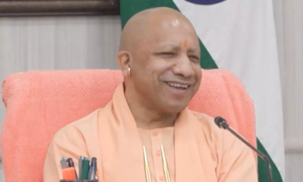 प्रदेश में आधी-बारिश के चलते सीएम योगी ने अधिकारियों को दिए निर्देश प्रदेश में आधी-बारिश के चलते सीएम योगी ने अधिकारियों को दिए निर्देश