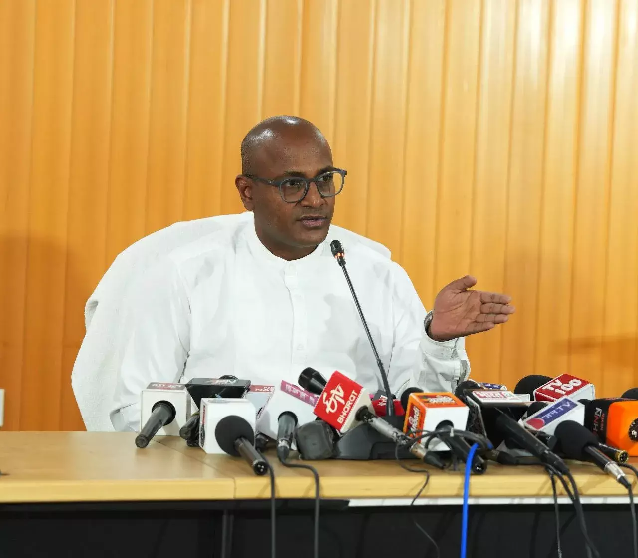 केदारनाथ यात्रा मार्ग पर घोड़े-खच्चरों में एक्वाइन इन्फ्लूएंजा को लेकर पशुपालन विभाग ने उठाए प्रभावी कदम