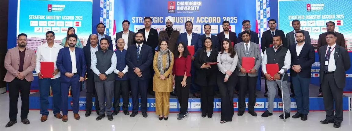चंडीगढ़ यूनिवर्सिटी लखनऊ ने टॉप 24 ग्लोबल और इंडियन मल्टीनेशनल कंपनियों के साथ किया एमओयू चंडीगढ़ यूनिवर्सिटी लखनऊ ने टॉप 24 ग्लोबल और इंडियन मल्टीनेशनल कंपनियों के साथ किया एमओयू