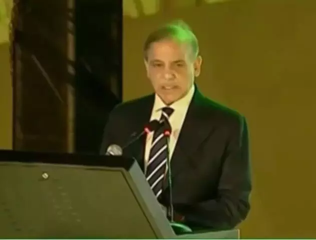 भारत की बैलिस्टिक मिसाइलों ने किया हमला, पाक पीएम ने कबूला सच भारत की बैलिस्टिक मिसाइलों ने किया हमला, पाक पीएम ने कबूला सच