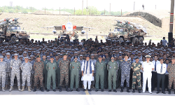 हम आतंकवाद के हर स्‍वरूप को जड़ से खत्म कर देंगे: राजनाथ सिंह