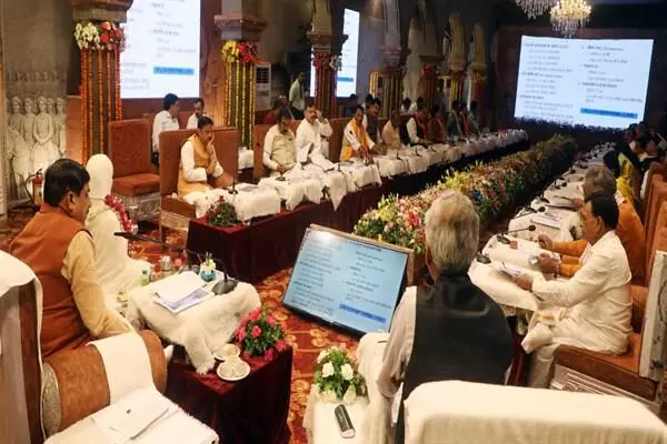 भोपाल- विकसित मध्यप्रदेश @2047 दृष्टिपत्र पर मंत्रि-परिषद का मंथन भोपाल- विकसित मध्यप्रदेश @2047 दृष्टिपत्र पर मंत्रि-परिषद का मंथन