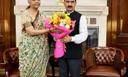 मुख्यमंत्री ने केंद्रीय वित्त मंत्री निर्मला सीतारमण से की भेंट