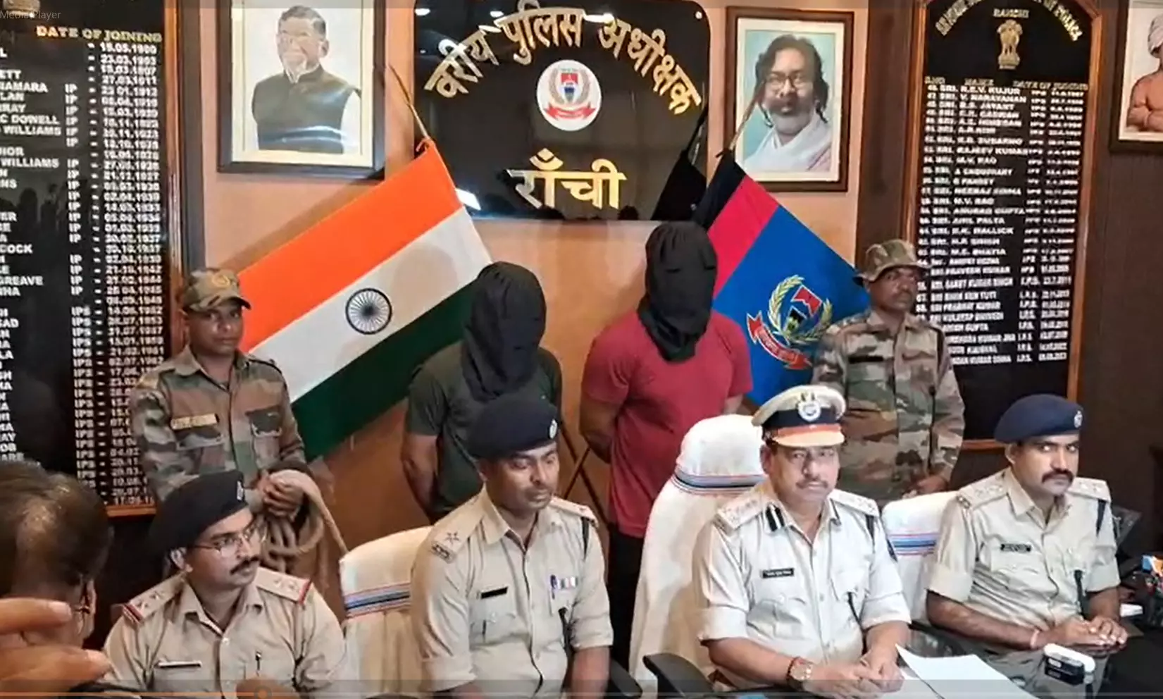 हत्याकांड में संलिप्त तीन आरोपियों की हुई गिरफ्तारी हत्याकांड में संलिप्त तीन आरोपियों की हुई गिरफ्तारी