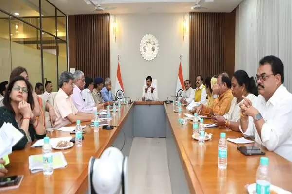 भोपाल- बहनों के सशक्तिकरण और राष्ट्र हित सर्वोपरि के भाव को सशक्त बनाएगा: मुख्यमंत्री डॉ.यादव भोपाल- बहनों के सशक्तिकरण और राष्ट्र हित सर्वोपरि के भाव को सशक्त बनाएगा: मुख्यमंत्री डॉ.यादव
