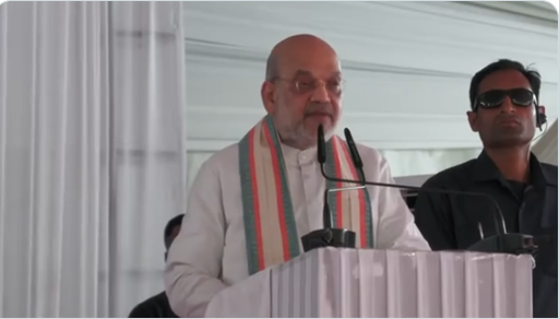 गृहमंत्री का जम्मू-कश्मीर दौरा: पुंछ पीड़ितों से मिले अमित शाह