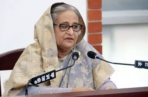 बांग्लादेश: पूर्व प्रधानमंत्री की गिरफ्तारी के लिए वारंट जारी बांग्लादेश: पूर्व प्रधानमंत्री की गिरफ्तारी के लिए वारंट जारी