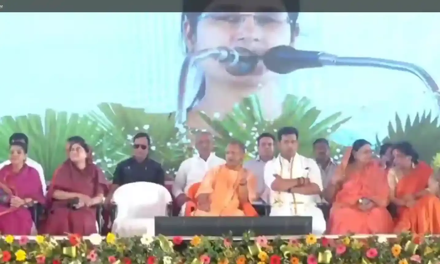 गोरखपुर में सीएम योगी ने किया कल्याण मंडपम का उद्घाटन
