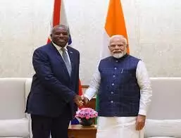 प्रधानमंत्री मोदी से मिले ब्रिटेन के विदेश मंत्री; व्यापार और आतंकवाद पर चर्चा प्रधानमंत्री मोदी से मिले ब्रिटेन के विदेश मंत्री; व्यापार और आतंकवाद पर चर्चा