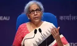 वित्त मंत्री निर्मला सीतारामन ने नई दिल्ली में राष्ट्रीय निवेश और अवसंरचना कोष लिमिटेड की छठी बैठक की अध्यक्षता की वित्त मंत्री निर्मला सीतारामन ने नई दिल्ली में राष्ट्रीय निवेश और अवसंरचना कोष लिमिटेड की छठी बैठक की अध्यक्षता की