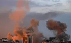 ईरान पर इजराइली हमले, 3 कमांडर ढेर, परमाणु ठिकानों पर एयरस्ट्राइक ईरान पर इजराइली हमले, 3 कमांडर ढेर, परमाणु ठिकानों पर एयरस्ट्राइक