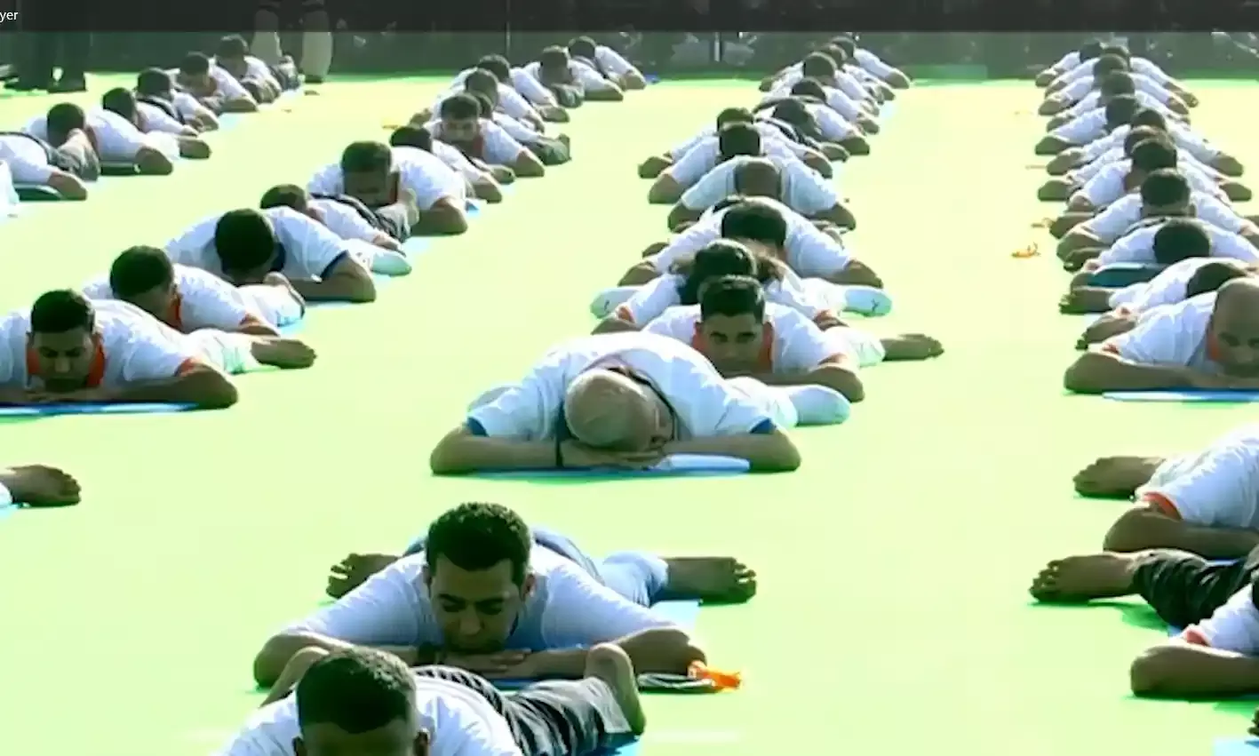 Yoga Has United the World, Says Prime Minister Narendra Modi at International Yoga Day Celebrations in Visakhapatnam