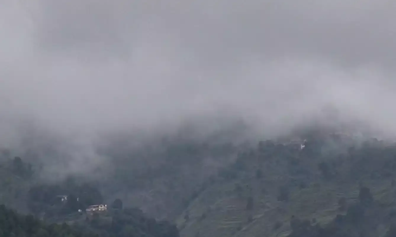 चंबा में मानसूनी बारिश, प्रशासन ने लोगों को किया सतर्क चंबा में मानसूनी बारिश, प्रशासन ने लोगों को किया सतर्क