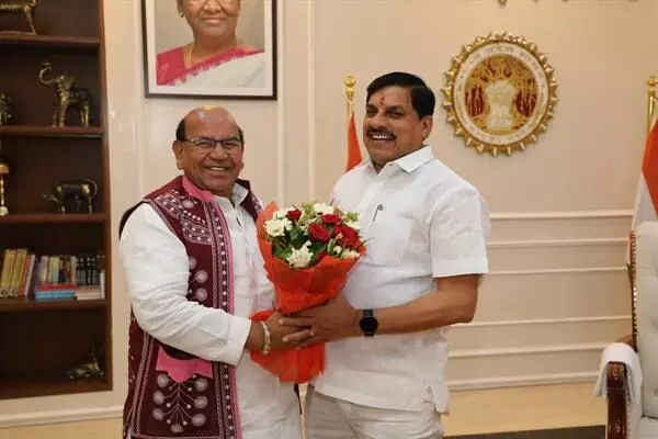 भोपाल- मुख्यमंत्री डॉ. यादव से मिले अनुसूचित जनजाति आयोग के राष्ट्रीय अध्यक्ष श्री आर्य भोपाल- मुख्यमंत्री डॉ. यादव से मिले अनुसूचित जनजाति आयोग के राष्ट्रीय अध्यक्ष श्री आर्य