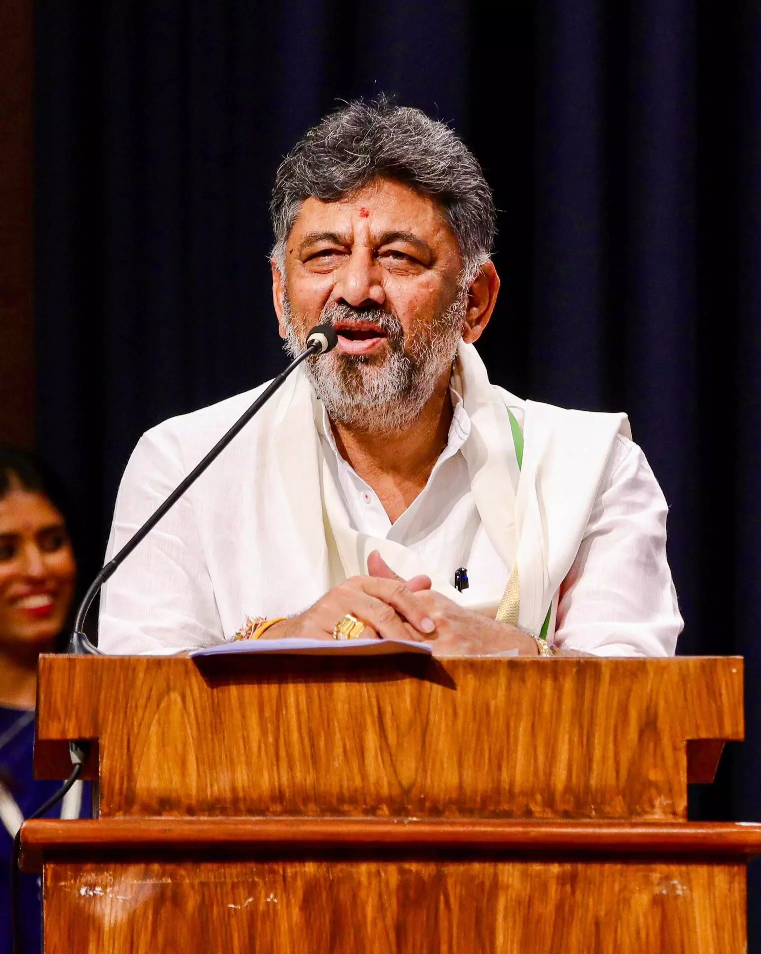 2 महीने में डीके शिवकुमार होंगे कर्नाटक के CM- कांग्रेस विधायक