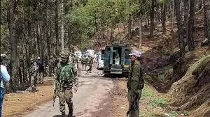 किश्तवाड़ के जंगलों में आतंकवादियों के साथ मुठभेड़, सेना ने शुरू किया तलाशी अभियान