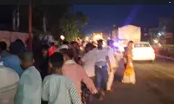 संभल में शादी की बारात ले जा रही बोलेरो हादसे का शिकार, दूल्हे समेत 5 की मौत संभल में शादी की बारात ले जा रही बोलेरो हादसे का शिकार, दूल्हे समेत 5 की मौत