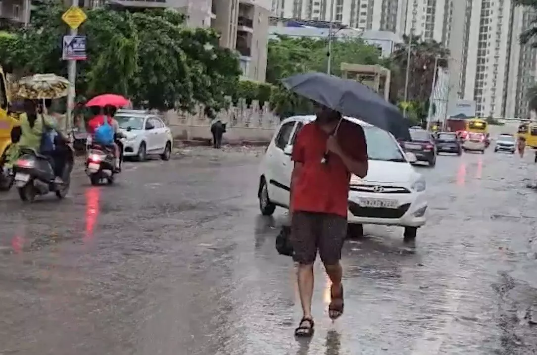मध्य और पूर्वी भारत में बहुत भारी बारिश संभव, कई राज्यों में अलर्ट मध्य और पूर्वी भारत में बहुत भारी बारिश संभव, कई राज्यों में अलर्ट