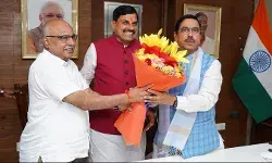 भोपाल- मुख्यमंत्री डॉ. यादव ने की केन्द्रीय नवकरणीय ऊर्जा मंत्री से भेंट