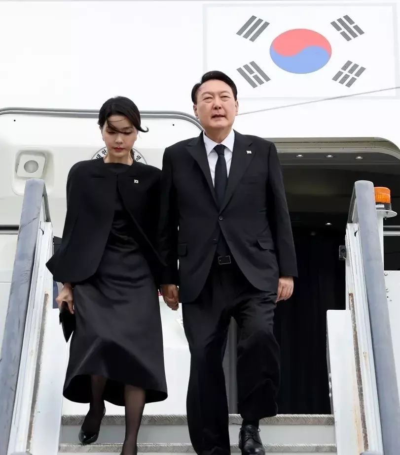 दक्षिण कोरिया की कोर्ट ने पूर्व राष्ट्रपति की गिरफ्तारी को दी मंजूरी