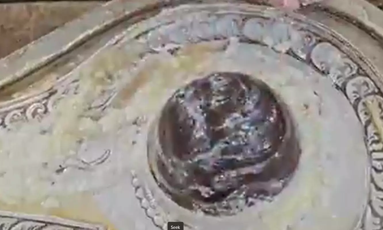 श्रावण का पहला सोमवार आज, जयकारों से गूंजे शिवालय श्रावण का पहला सोमवार आज, जयकारों से गूंजे शिवालय