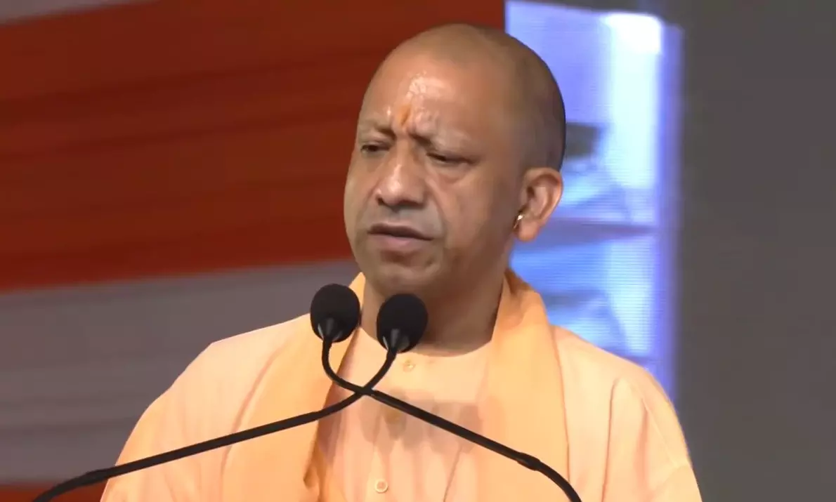 सीएम योगी ने दूधेश्वर नाथ मंदिर में रुद्राभिषेक कर कांवड़ मेला तैयारियों का लिया जायजा सीएम योगी ने दूधेश्वर नाथ मंदिर में रुद्राभिषेक कर कांवड़ मेला तैयारियों का लिया जायजा