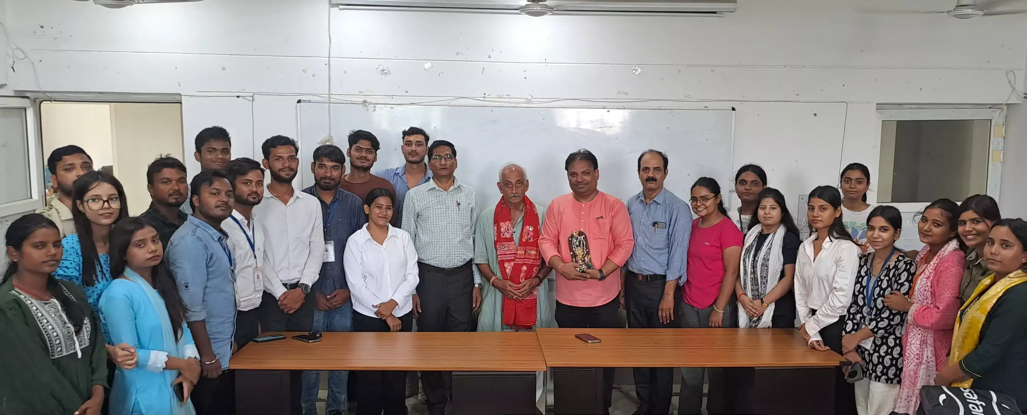 सत्य के बिना पत्रकारिता अधूरीः प्रो0 गोविन्द जी सत्य के बिना पत्रकारिता अधूरीः प्रो0 गोविन्द जी