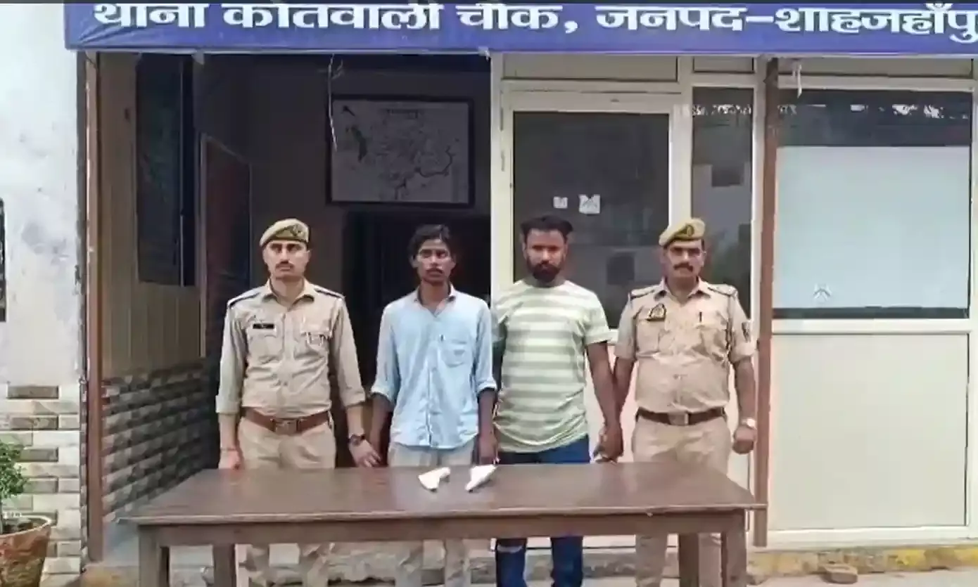 पुलिस मुठभेड़ में दो वांछित बदमाश तमंचे व कारतूस सहित गिरफ्तार पुलिस मुठभेड़ में दो वांछित बदमाश तमंचे व कारतूस सहित गिरफ्तार