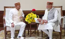 Himachal Pradesh Governor meets Prime Minister