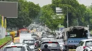 स्वतंत्रता दिवस: दिल्ली में कई रूटों पर कल आवाजाही बंद, एडवाइजरी जारी स्वतंत्रता दिवस: दिल्ली में कई रूटों पर कल आवाजाही बंद, एडवाइजरी जारी