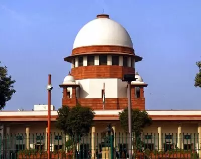 बांग्ला भाषियों की पहचान पर रोक से सुप्रीम कोर्ट का इनकार