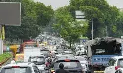 स्वतंत्रता दिवस: दिल्ली में कई रूटों पर कल आवाजाही बंद, एडवाइजरी जारी