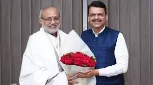 देवेन्द्र फडणवीस ने की सीपी राधाकृष्णन से मुलाकात, दी बधाई देवेन्द्र फडणवीस ने की सीपी राधाकृष्णन से मुलाकात, दी बधाई