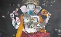 भगवान गणपति की आराधना का पर्व गणेश चतुर्थी आज प्रदेशभर में उल्लास के साथ मनाया जा रहा है भगवान गणपति की आराधना का पर्व गणेश चतुर्थी आज प्रदेशभर में उल्लास के साथ मनाया जा रहा है