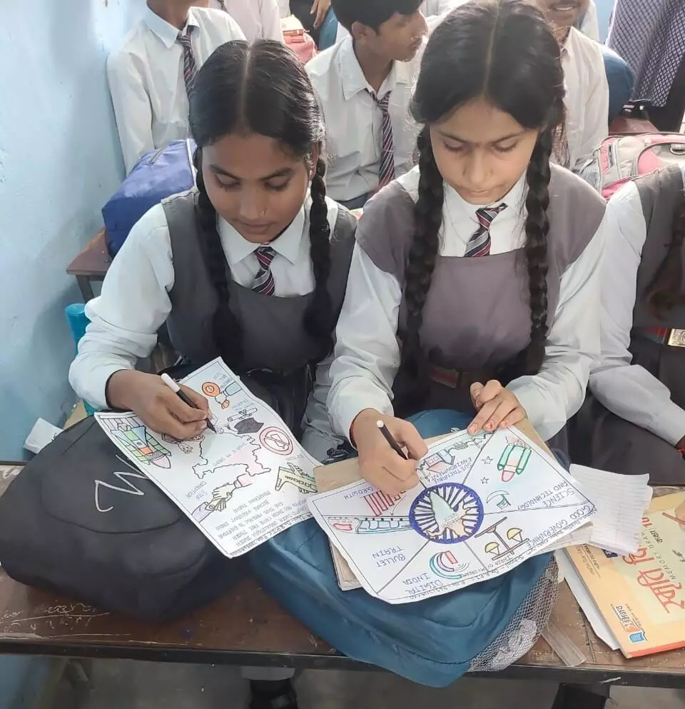 दीक्षांत समारोह-2025 के उपलक्ष्य में गोद लिए गए विद्यालयों में सांस्कृतिक कार्यक्रमों का आयोजन