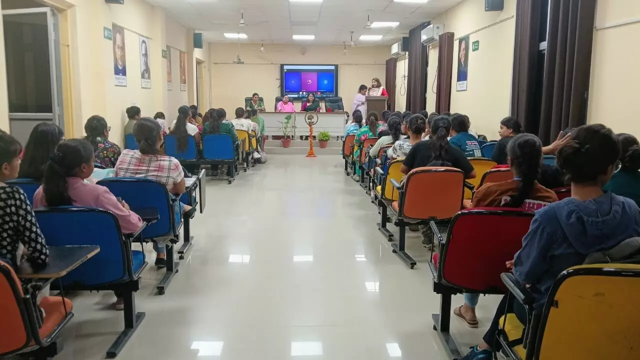सीएसजेएमयू में 40वें दीक्षांत समारोह के उपलक्ष्य में महिला सम्मेलन का हुआ आयोजन सीएसजेएमयू में 40वें दीक्षांत समारोह के उपलक्ष्य में महिला सम्मेलन का हुआ आयोजन