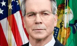 अमेरिका और चीन में व्यापारिक तनाव के बीच छह घंटे चली बैठक