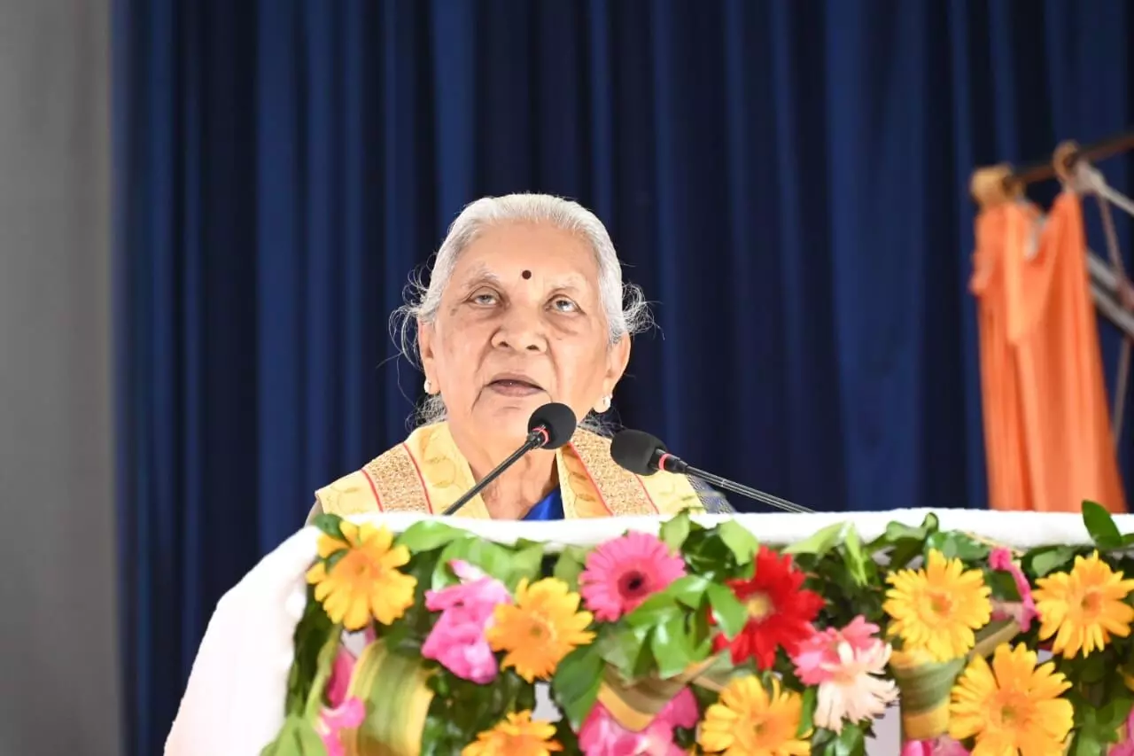 अवध विवि का 30वां दीक्षांत समारोह भव्यता के साथ सम्पन्न अवध विवि का 30वां दीक्षांत समारोह भव्यता के साथ सम्पन्न
